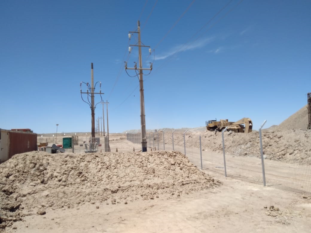 Infraestructura eléctrica en faena